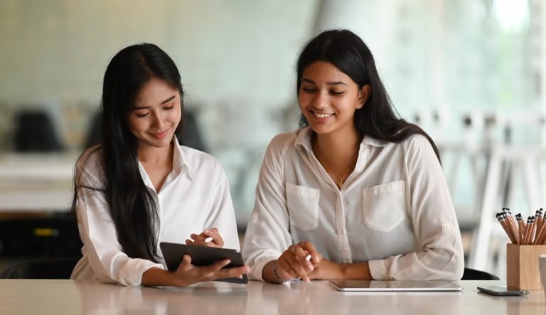 6 Benefits of Joining a Translation Service Association